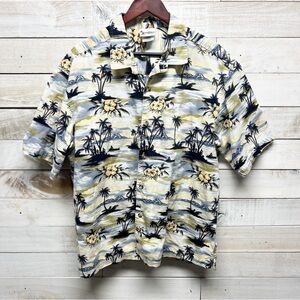 Walt Disney World Button Up Shirt Men XL Hawaiian Tropical Palm Trees Beach Boat
